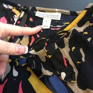 Dana Buchman Tops - Dana Buchman abstract floral tunic Dana Buchman Tops - Dana Buchman abstract floral tunic